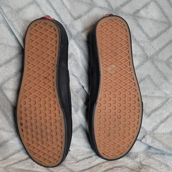 Vans canvas slip on shoe - Picture 3 of 6